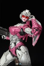 Load image into Gallery viewer, PRE-ORDER 1/10 Scale Arcee Transformers