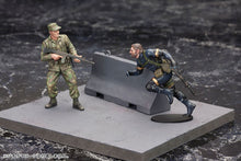 Load image into Gallery viewer, PRE-ORDER 1/35 Scale Metal Gear Solid Ground Zeroes Set