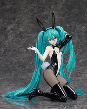 Load image into Gallery viewer, PRE-ORDER 1/4 Scale Hatsune Miku: Bunny Ver. / Art by SanMuYYB Character Vocal Series 01: Hatsune Miku
