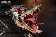 Load image into Gallery viewer, PRE-ORDER 1/4 The Butcher of the Sands Renekton statue (Worlds Ver.) Infinity Studio X League of Legends
