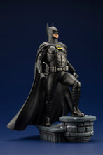Load image into Gallery viewer, PRE-ORDER 1/6 Scale ARTFX Batman The Flash Movie