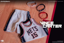 Load image into Gallery viewer, PRE-ORDER 1/6 Scale Vince Carter Special Edition Real Master NBA Collection