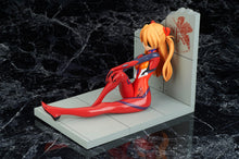 Load image into Gallery viewer, PRE-ORDER 1/7 Scale Asuka Shikinami Langley Plugsuit Ver. New Movie Edition (re-run) Rebuild of Evangelion
