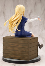 Load image into Gallery viewer, PRE-ORDER 1/7 Scale Elsa Sasaki and Peeps