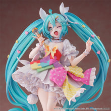 Load image into Gallery viewer, PRE-ORDER 1/7 Scale Hatsume Miku Expo VR Ver. Character Vocal Series 01: Hatsune Miku