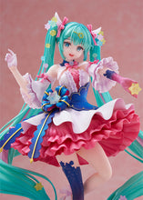 Load image into Gallery viewer, PRE-ORDER 1/7 Scale Hatsune Miku: Rosuuri Ver. Creators Collection Figure