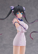 Load image into Gallery viewer, PRE-ORDER 1/7 Scale Hestia Divinity Unleashed Ver. Is It Wrong to Try to Pick Up Girls in a Dungeon?