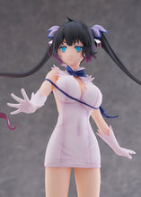 Load image into Gallery viewer, PRE-ORDER 1/7 Scale Hestia Divinity Unleashed Ver. Is It Wrong to Try to Pick Up Girls in a Dungeon?