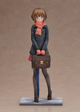 Load image into Gallery viewer, PRE-ORDER 1/7 Scale Kaede Azusagawa Rascal Does Not Dream of a Sister Venturing Out