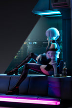 Load image into Gallery viewer, PRE-ORDER 1/7 Scale Lucy Cyberpunk Edgerunners