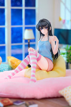 Load image into Gallery viewer, PRE-ORDER 1/7 Scale Mai Sakurajima Hoodie Look Rabit Ver. Rascal Does Not Dream of a Knapsack Kid