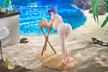 Load image into Gallery viewer, PRE-ORDER 1/7 Scale St. Louis: Swimsuit Ver. Azur Lane