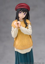 Load image into Gallery viewer, PRE-ORDER 1/7 Scale Takina Inoue Winter Clothes ver. Lycoris Recoil