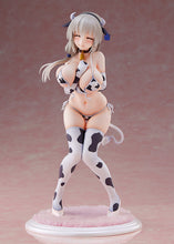 Load image into Gallery viewer, PRE-ORDER 1/7 Scale Tsuki Uzaki (Cow Bikini) (re-run) Uzaki-chan Wants to Hang Out!