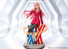 Load image into Gallery viewer, PRE-ORDER 1/7 Scale Zero Two Darling in the FRANXX