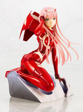 Load image into Gallery viewer, PRE-ORDER 1/7 Scale Zero Two Darling in the Franxx (Reissue)