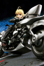 Load image into Gallery viewer, PRE-ORDER 1/8 Scale Saber & Saber Motored Cuirassier(3rd-run) Fate/Zero