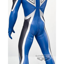 Load image into Gallery viewer, PRE-ORDER Ultraman Agul(V1)(Ver.B) Hero'S Brave Statue Figure Ultraman Gaia