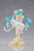 Load image into Gallery viewer, PRE-ORDER AMP+ Figure Hatsune Miku Birthday 2026 (Star Dreamy Ver.)