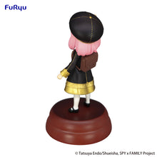 Load image into Gallery viewer, PRE-ORDER Anya Forger Get a Stella Star Exceed Creative Figure Spy x Family