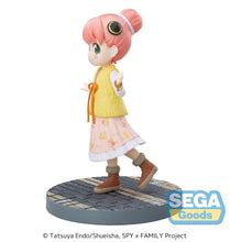 Load image into Gallery viewer, PRE-ORER Anya Forger Luminasta Figure Stylish Look Vol. 3.5 Spy x Family