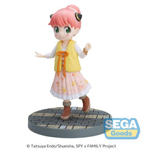 Load image into Gallery viewer, PRE-ORER Anya Forger Luminasta Figure Stylish Look Vol. 3.5 Spy x Family