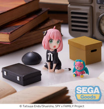 Load image into Gallery viewer, PRE-ORDER Anya Forger Pretend Play Luminasta Figure Spy x Family