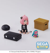 Load image into Gallery viewer, PRE-ORDER Anya Forger Pretend Play Luminasta Figure Spy x Family