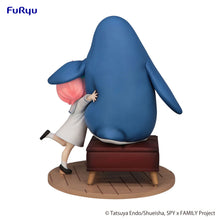 Load image into Gallery viewer, PRE-ORDER Anya Forger with Penguin Exceed Creative Figure Spy x Family
