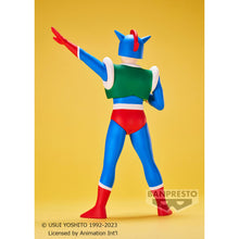 Load image into Gallery viewer, PRE-ORDER Crayon Shinchan Sofvimates~Action Kamen~ Crayon Shinchan