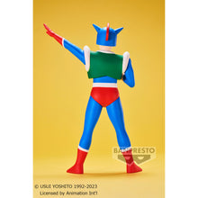 Load image into Gallery viewer, PRE-ORDER Crayon Shinchan Sofvimates~Action Kamen~ Crayon Shinchan