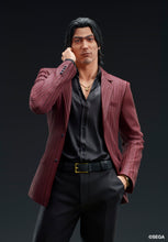 Load image into Gallery viewer, PRE-ORDER DIGSTA Shun Akiyama Like a Dragon Yakuza