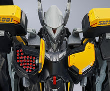 Load image into Gallery viewer, PRE-ORDER DX CHOGOKIN VF-25S Armored Messiah Valkyrie (Ozma Lee Machine Revival Ver.) Macross Frontier