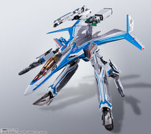 Load image into Gallery viewer, PRE-ORDER DX CHOGOKIN VF-31J Super Siegfried (Hayate Immelmann) Revival Ver. Macross