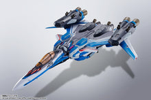Load image into Gallery viewer, PRE-ORDER DX CHOGOKIN VF-31J Super Siegfried (Hayate Immelmann) Revival Ver. Macross