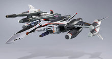Load image into Gallery viewer, PRE-ORDER DX Chogokin VF-25F Tornado Messiah Valkyrie (Alto Saotome Machine Revival Ver.) Macross Frontier: The False Songstress