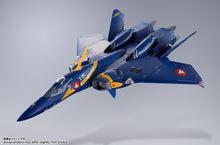 Load image into Gallery viewer, PRE-ORDER DX Chogokin YF-21 Gard Gore Bowman Use Macross