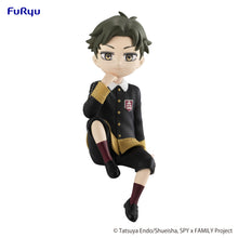 Load image into Gallery viewer, PRE-ORDER Damian Desmond Smile Noodle Figure Stopper Spy x Family