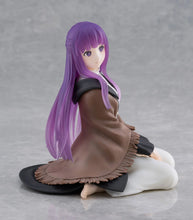 Load image into Gallery viewer, PRE-ORDER Desktop Cute Figure Fern Frieren (repeat) Beyond Journey's End