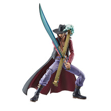 Load image into Gallery viewer, PRE-ORDER Dracula Mihawk Variable Action Heroes One Piece (repeat)
