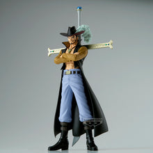 Load image into Gallery viewer, Authentic Dracule Mihawk The Grandline Series Extra One Piece