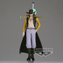 Load image into Gallery viewer, PRE-ORDER Dracule Mihawk The Shukko One Piece
