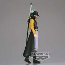 Load image into Gallery viewer, PRE-ORDER Dracule Mihawk The Shukko One Piece