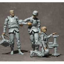 Load image into Gallery viewer, PRE-ORDER Earth Federation Army Soldier 01-03 Set G.M.G. Professional: Mobile Suit Gundam