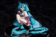 Load image into Gallery viewer, PRE-ORDER 1/4 Scale Hatsune Miku x Mai Yoneyama The Latest Street Style &quot;Cute&quot; Vocaloid Limited Edition
