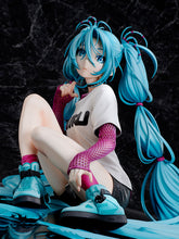 Load image into Gallery viewer, PRE-ORDER 1/4 Scale Hatsune Miku x Mai Yoneyama The Latest Street Style &quot;Cute&quot; Vocaloid Limited Edition
