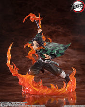 Load image into Gallery viewer, PRE-ORDER FiguartsZERO Tanjiro Kamado Kyojuro Rengoku's Sword Guard ver. Demon Slayer: Kimetsu no Yaiba