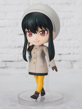 Load image into Gallery viewer, PRE-ORDER Figuarts mini Yor Forger Code White Spy x Family