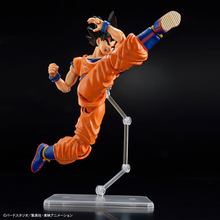 Load image into Gallery viewer, PRE-ORDER Figure-rise Standard Son Goku (New Spec Ver.) Dragon Ball Z Model Kit (re-offer)