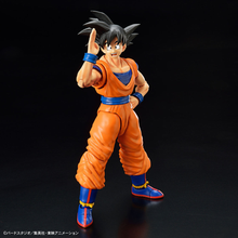 Load image into Gallery viewer, PRE-ORDER Figure-rise Standard Son Goku (New Spec Ver.) Dragon Ball Z Model Kit (re-offer)

